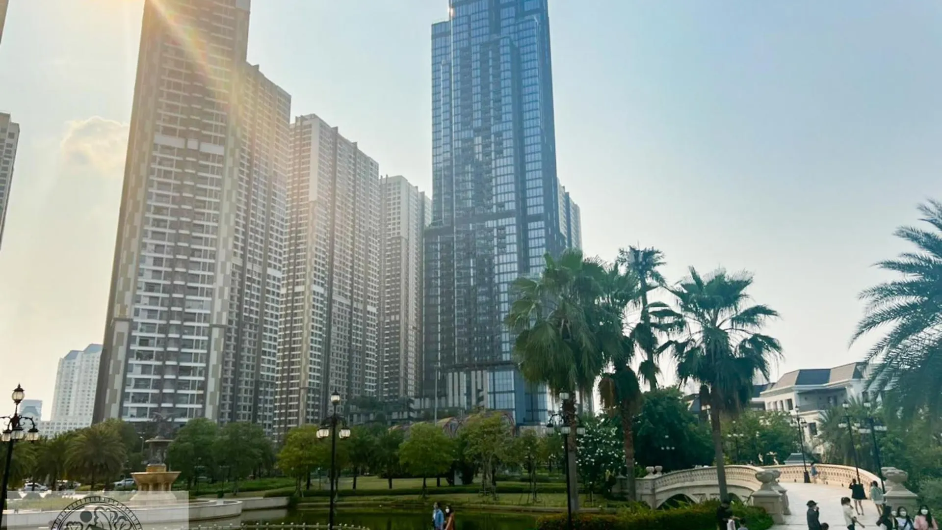 Elite Landmark Plus Saigon Riverside Vietnam