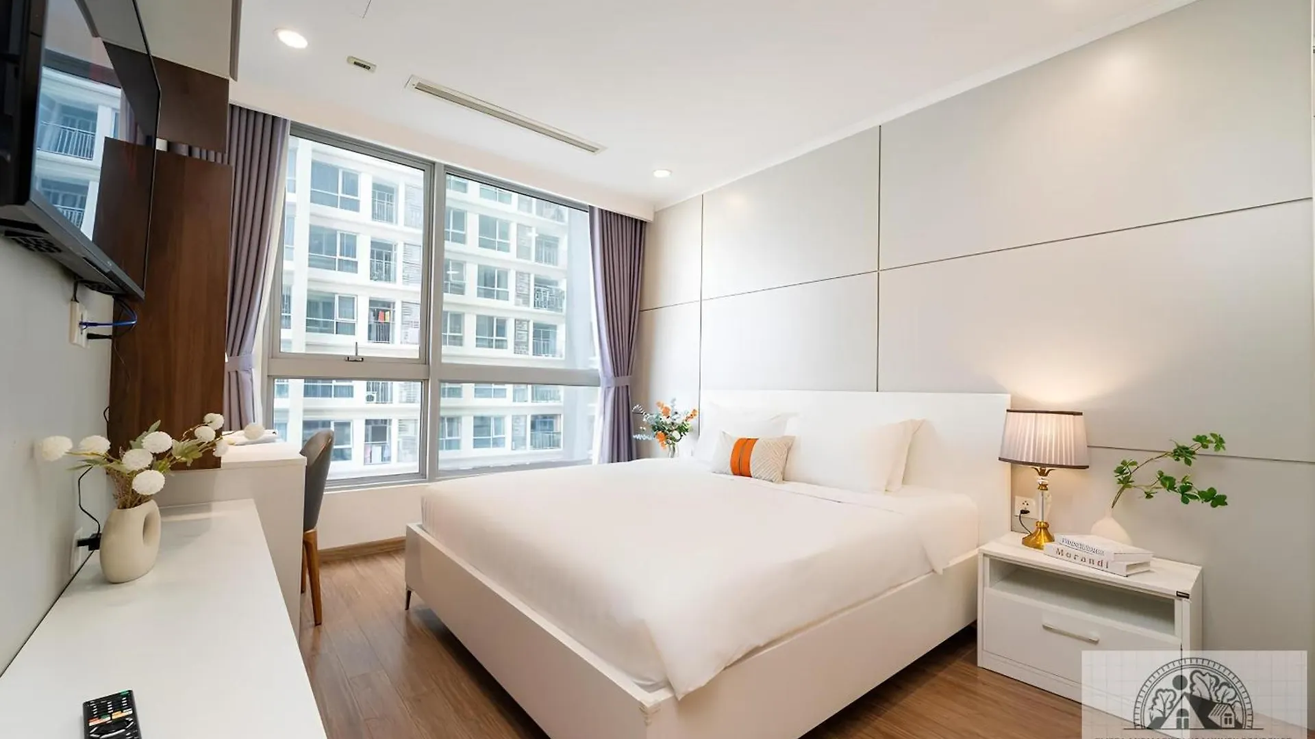 Elite Landmark Plus Saigon Riverside Хошимин 0*,  Вьетнам